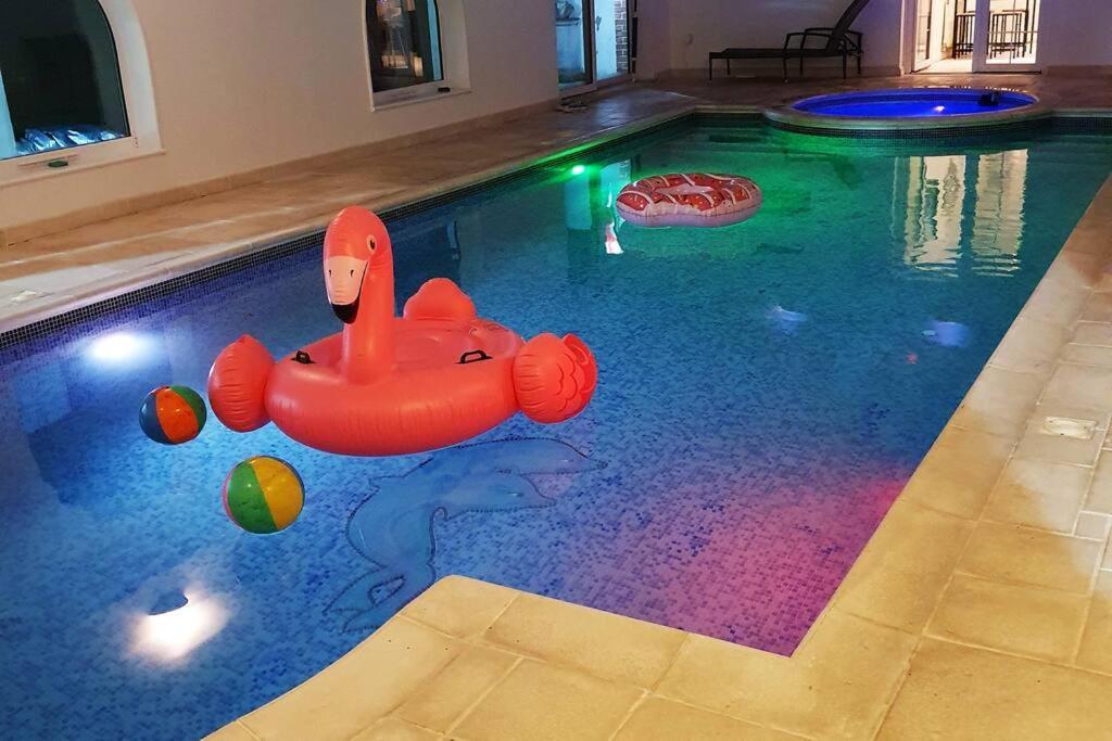 Country Manor House With Indoor Pool And Hot Tub Vila Rochester  Exterior foto